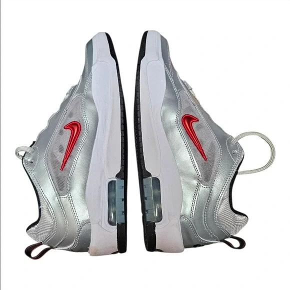 Nike SB Air Max Ishod Wair SB Silver Bullet Red Men's 10.5 Skate Shoes New
